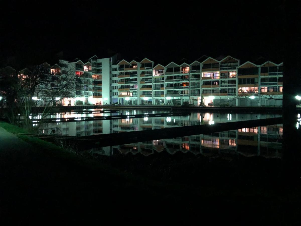 Moderne Ferienwohnung Am Yachthafen บาดซวิสเชนอาว์น ภายนอก รูปภาพ